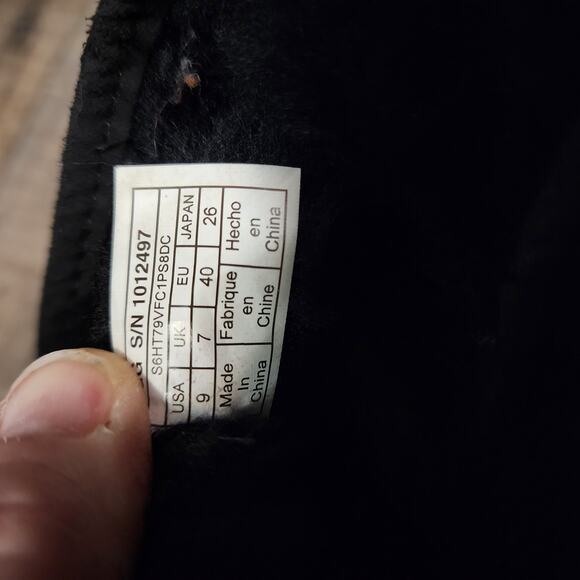 Pre-owned UGG Kristin black suede classic boots size 9 - Picture 7 of 10